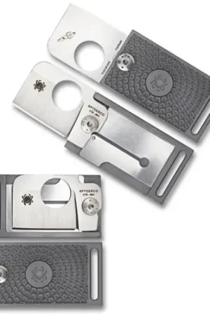 Customer Favorite | SPYDERCO Squarehead Lightweight Black Plain Edge