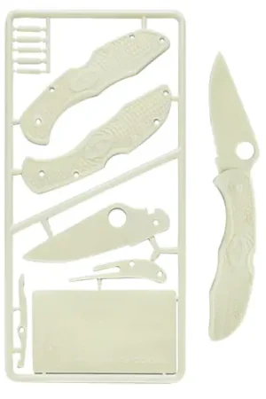Almost Gone | SPYDERCO Plastic Knife Kit